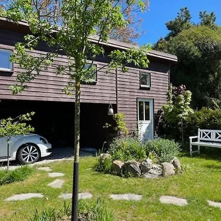 Charming Idyllic Wooden House *