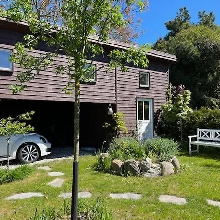 Charming Idyllic Wooden House *