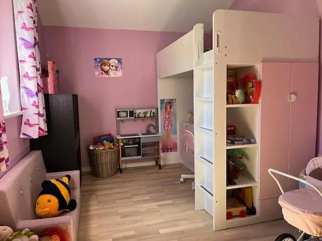 Charming Idyllic Wooden House Σπίτι διακοπών *